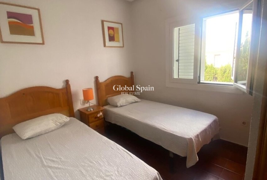 Revente - VILLA -
LOS BALCONES - LOS ALTOS - Costa Blanca