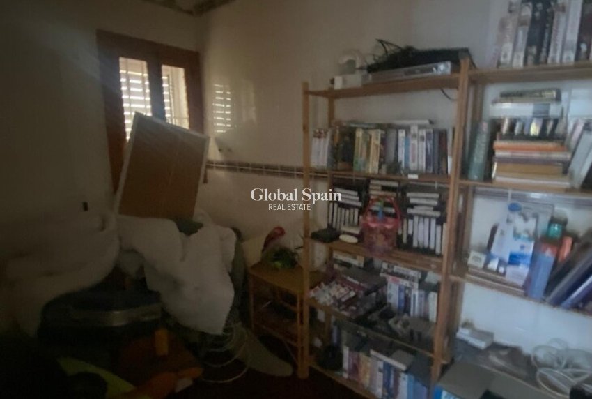 Revente - VILLA -
LOS BALCONES - LOS ALTOS - Costa Blanca