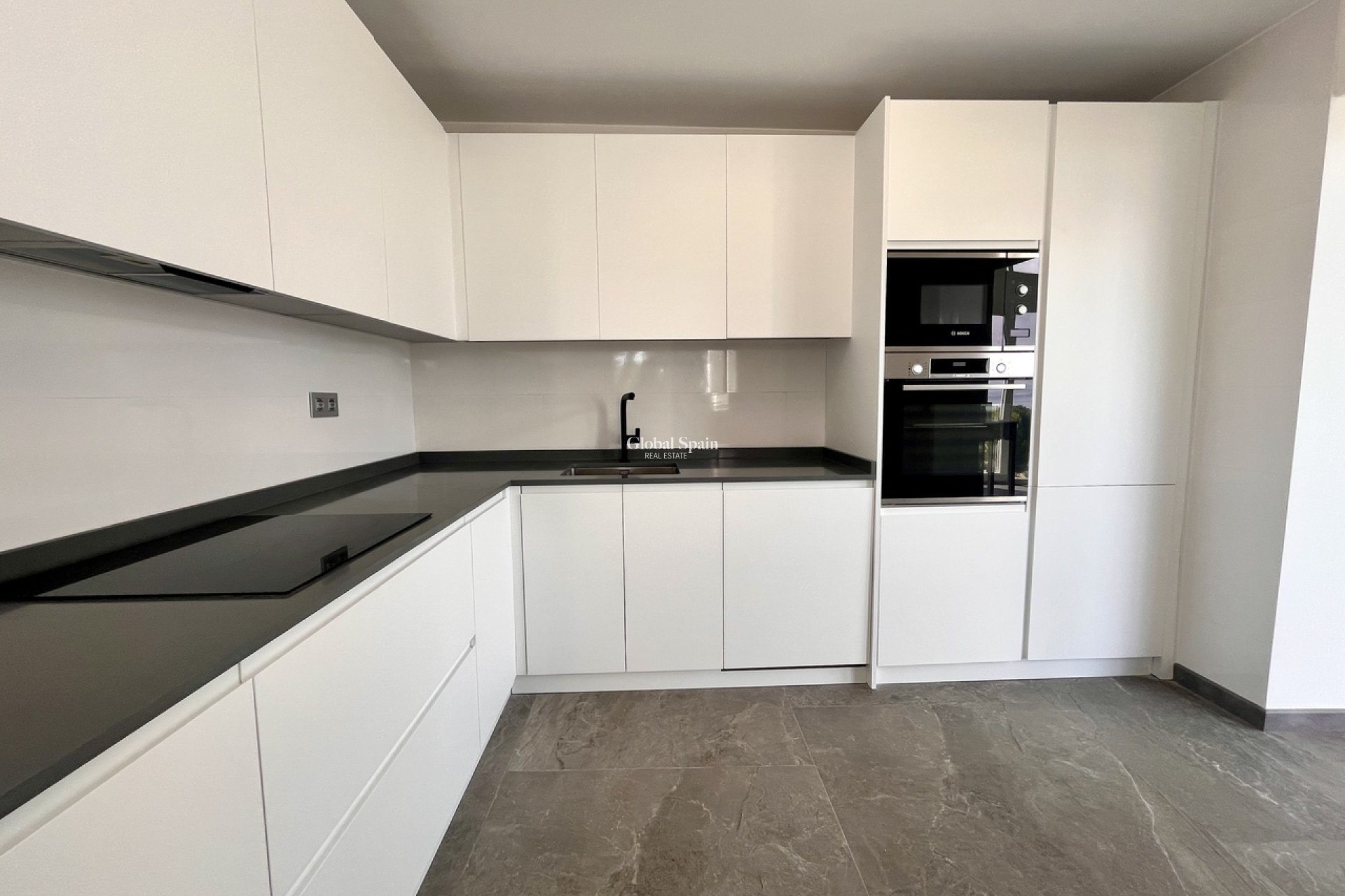 Revente - VILLA -
LOS BALCONES - LOS ALTOS - Costa Blanca