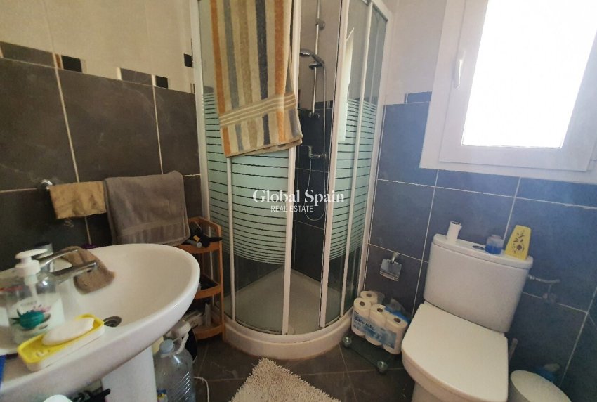 Revente - VILLA -
LOS BALCONES - LOS ALTOS - Costa Blanca