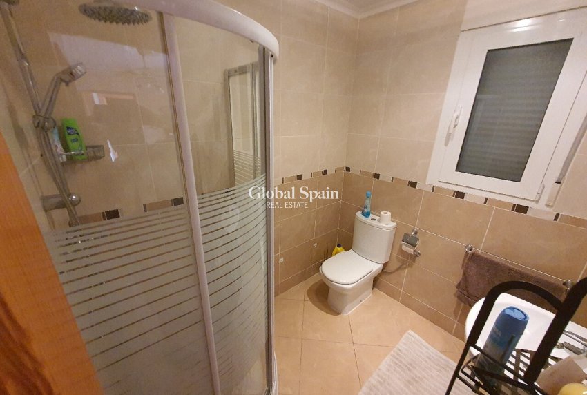 Revente - VILLA -
LOS BALCONES - LOS ALTOS - Costa Blanca