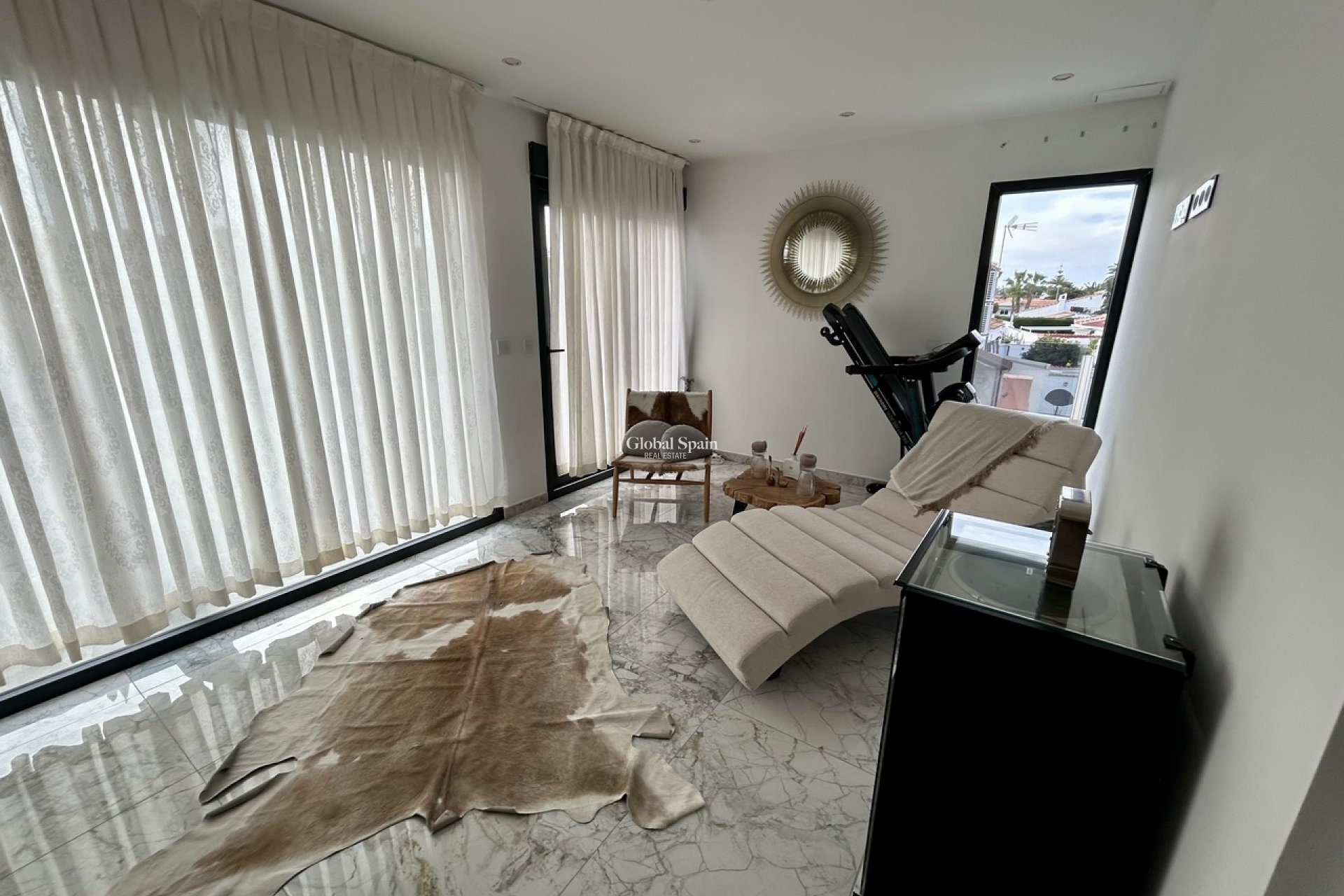 Revente - VILLA -
LOS BALCONES - LOS ALTOS - Costa Blanca