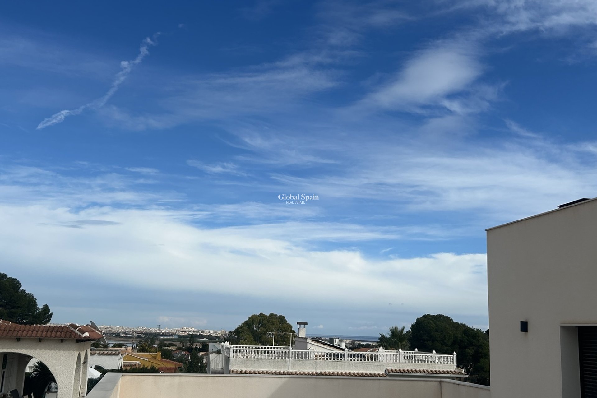 Revente - VILLA -
LOS BALCONES - LOS ALTOS - Costa Blanca