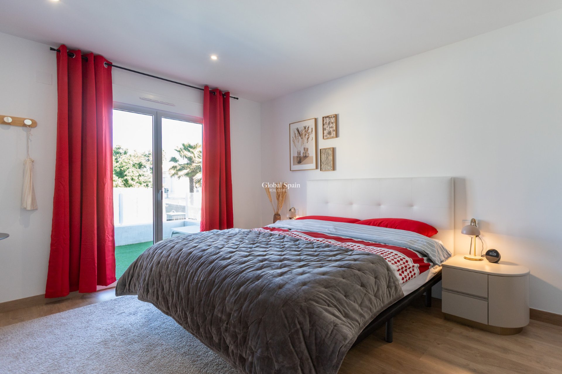 Revente - VILLA -
LOS BALCONES - LOS ALTOS - Costa Blanca