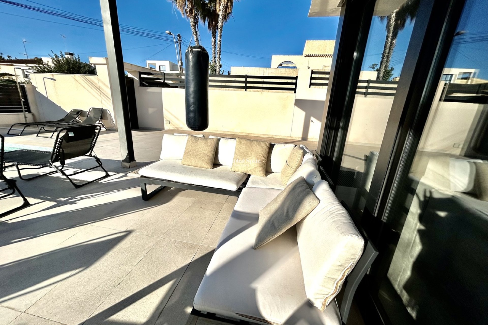 Revente - VILLA -
LOS BALCONES - LOS ALTOS - Costa Blanca