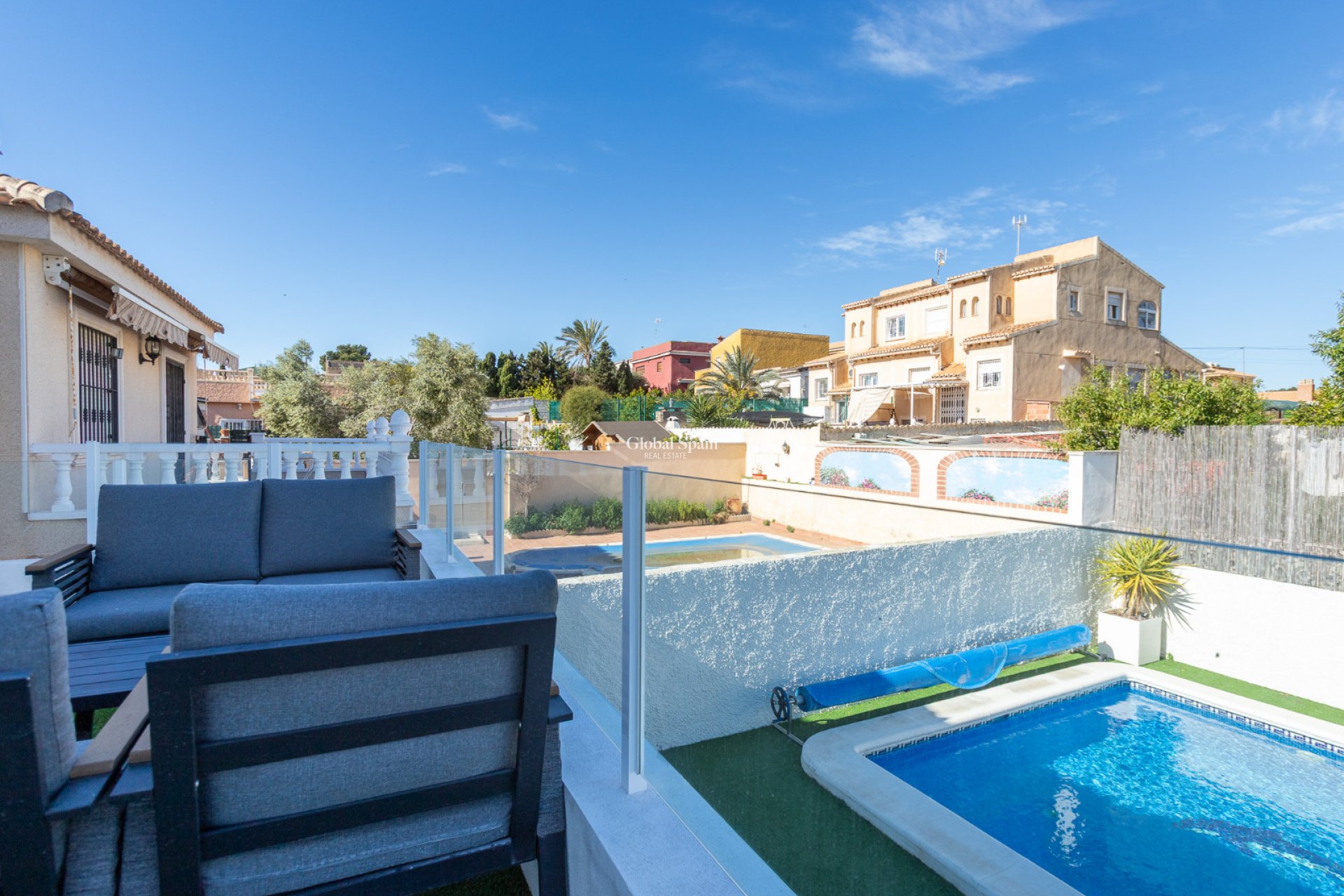 Revente - VILLA -
LOS BALCONES - LOS ALTOS - Costa Blanca