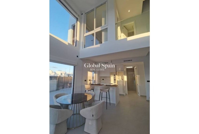 Revente - VILLA -
LOS MONTESINOS - Costa Blanca