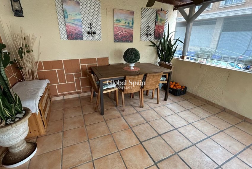 Revente - VILLA -
LOS MONTESINOS - Costa Blanca