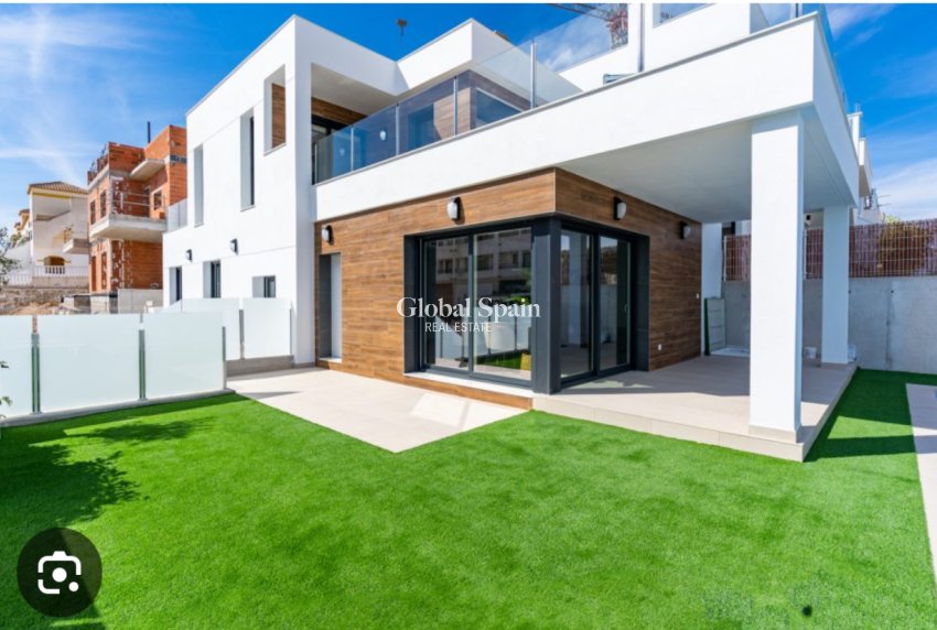 Revente - VILLA -
LOS MONTESINOS - Costa Blanca