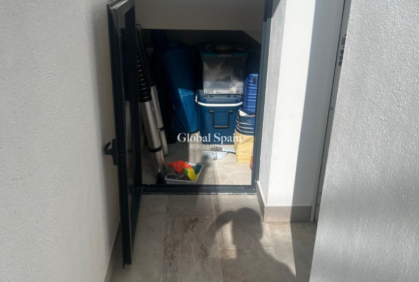 Revente - VILLA -
LOS MONTESINOS - Costa Blanca