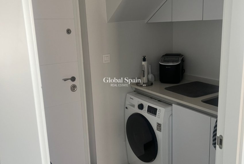 Revente - VILLA -
LOS MONTESINOS - Costa Blanca