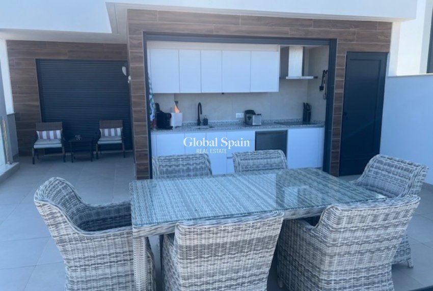 Revente - VILLA -
LOS MONTESINOS - Costa Blanca