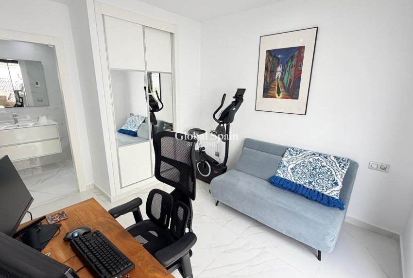 Revente - VILLA -
LOS MONTESINOS - Costa Blanca