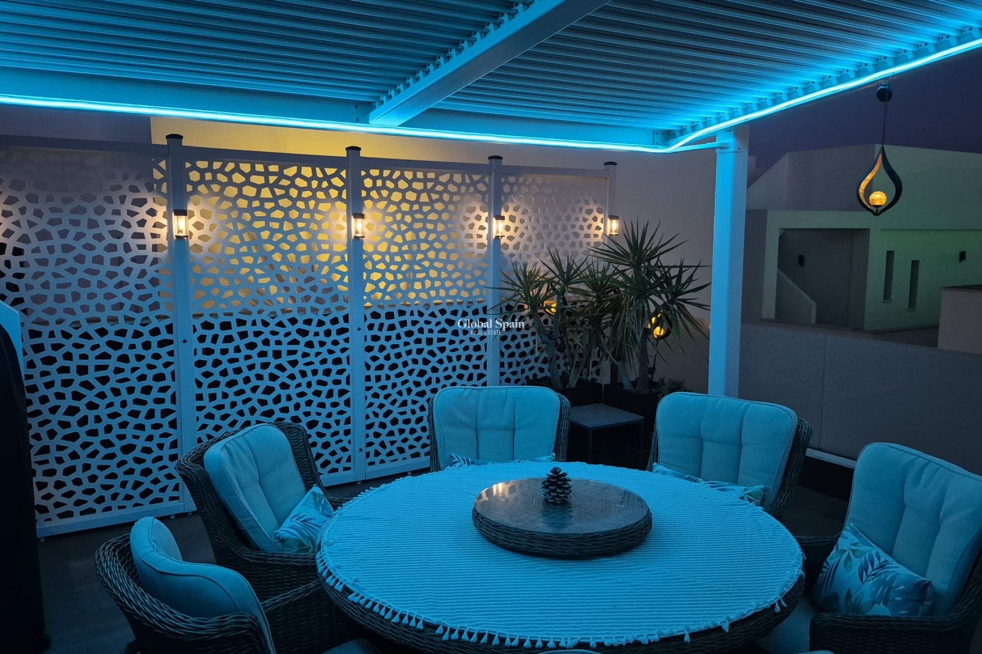 Revente - VILLA -
LOS MONTESINOS - Costa Blanca