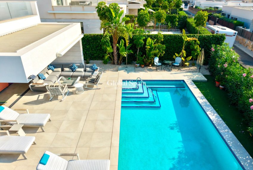 Revente - VILLA -
LOS MONTESINOS - Costa Blanca