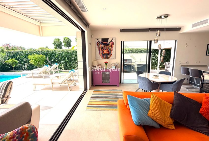 Revente - VILLA -
LOS MONTESINOS - Costa Blanca