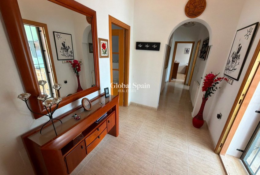 Revente - VILLA -
LOS MONTESINOS - Costa Blanca