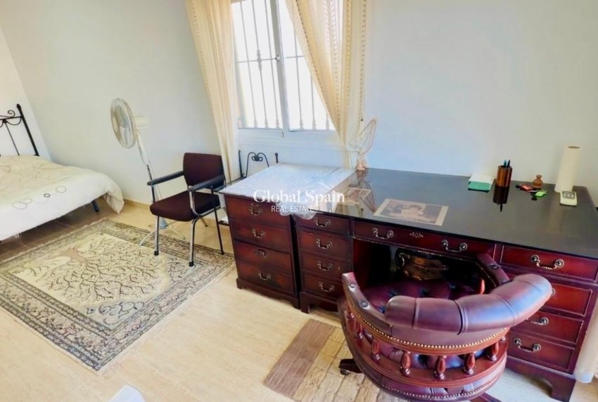 Revente - VILLA -
LOS MONTESINOS - Costa Blanca