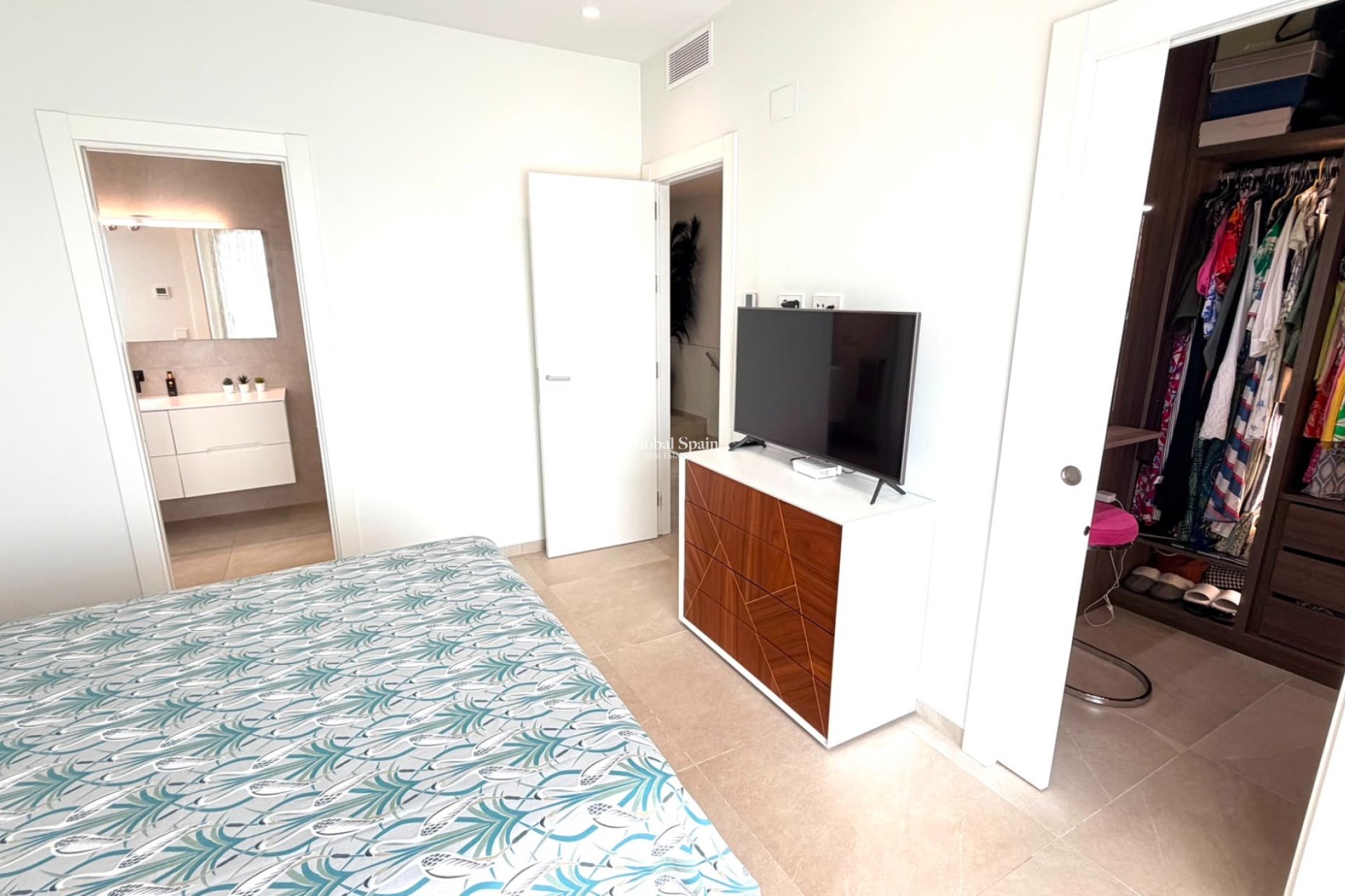 Revente - VILLA -
LOS MONTESINOS