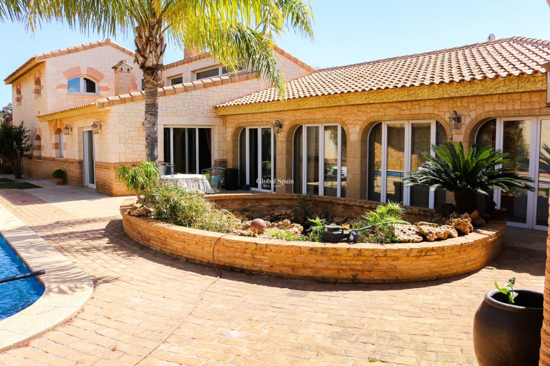 Revente - VILLA -
LOS URRUTIAS - Los Urrutias