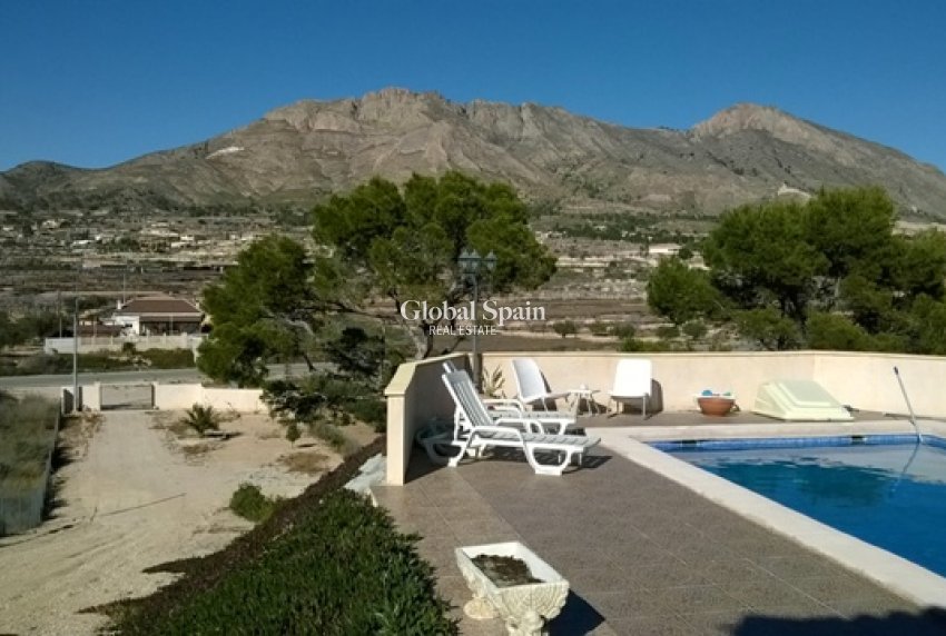 Revente - VILLA -
MACISVENDA - Macisvenda