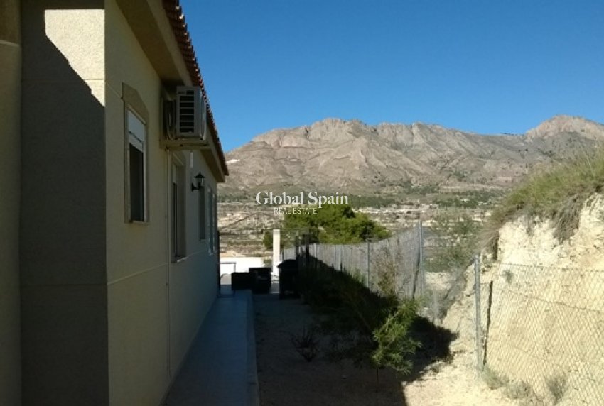 Revente - VILLA -
MACISVENDA - Macisvenda