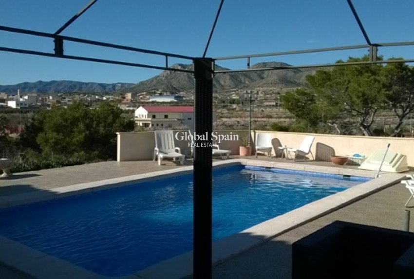 Revente - VILLA -
MACISVENDA - Macisvenda