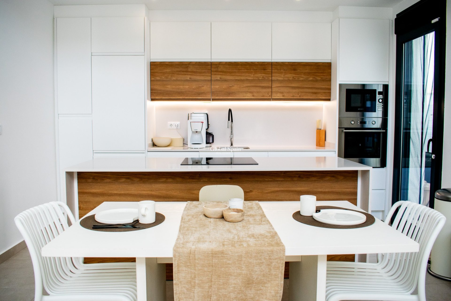 Revente - Villa / Maison jumelée -
FORMENTERA DEL SEGURA