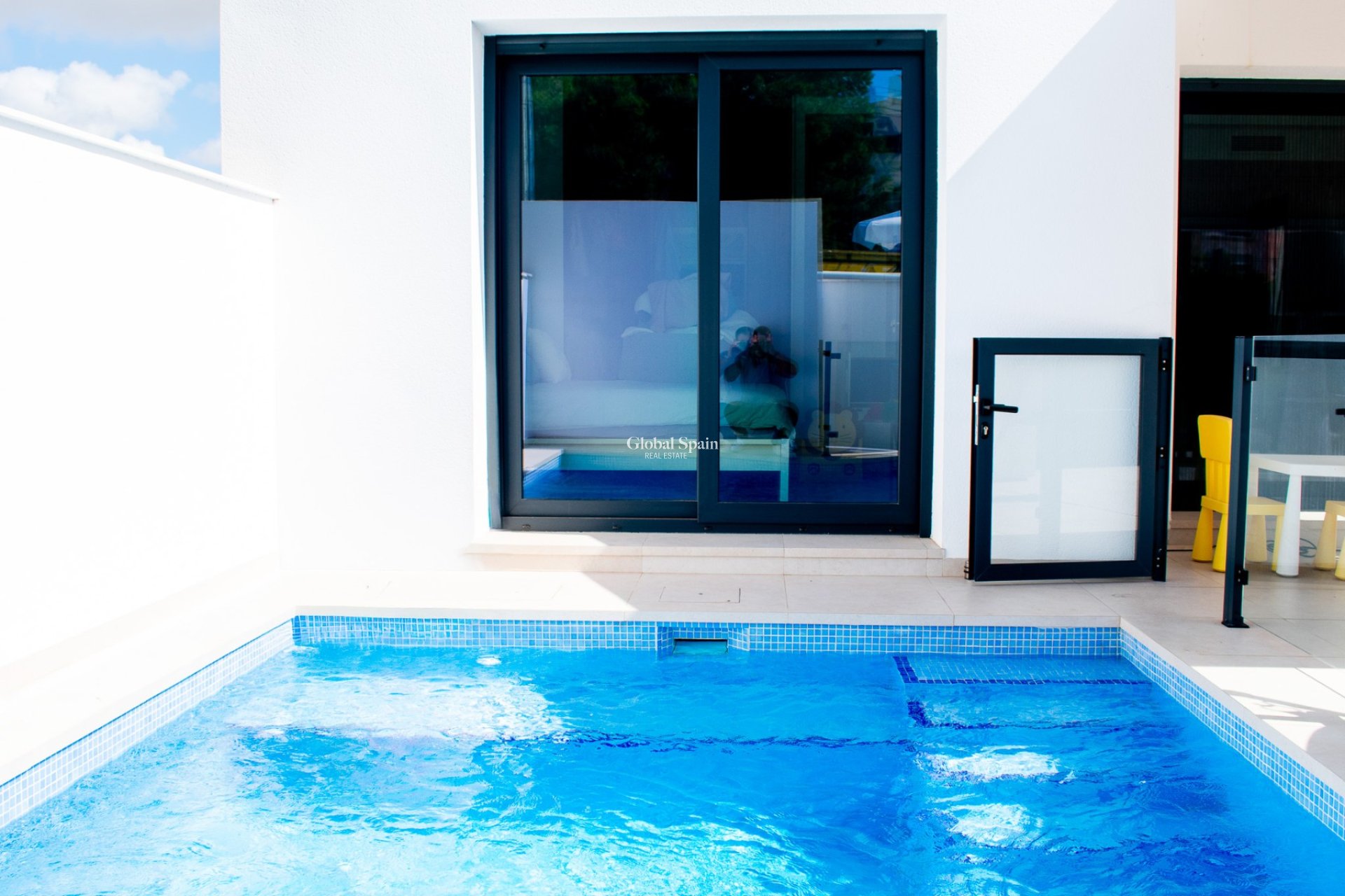 Revente - Villa / Maison jumelée -
FORMENTERA DEL SEGURA