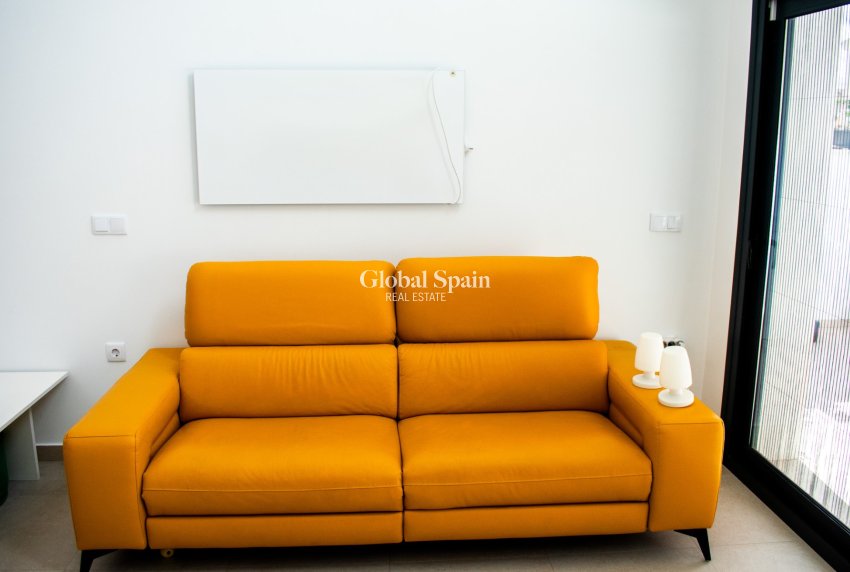 Revente - Villa / Maison jumelée -
FORMENTERA DEL SEGURA