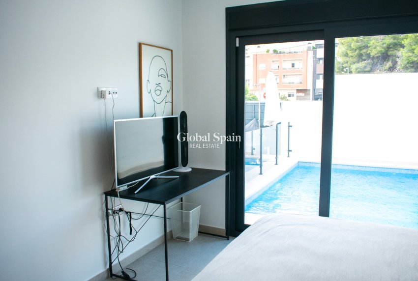 Revente - Villa / Maison jumelée -
FORMENTERA DEL SEGURA