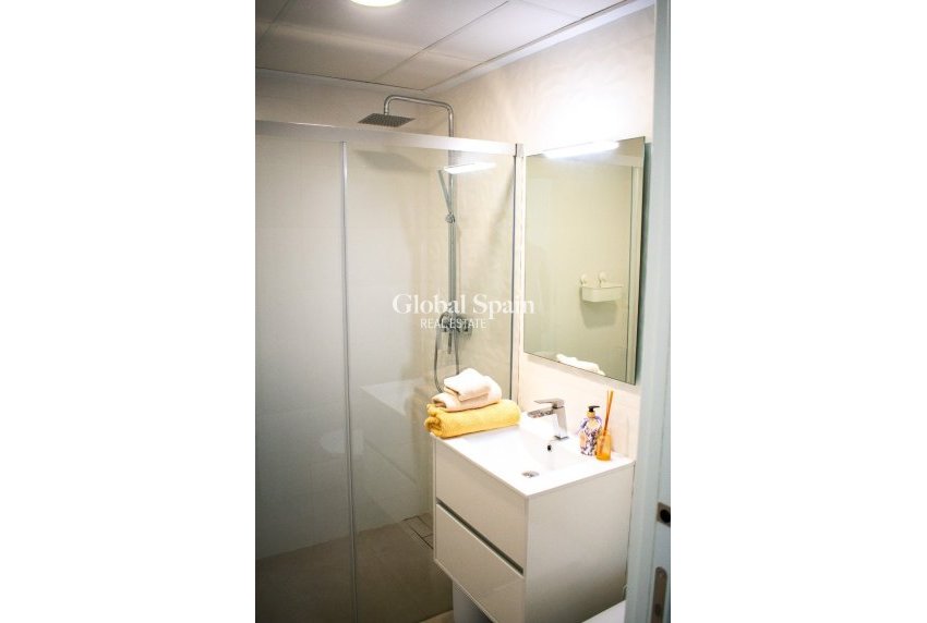 Revente - Villa / Maison jumelée -
FORMENTERA DEL SEGURA