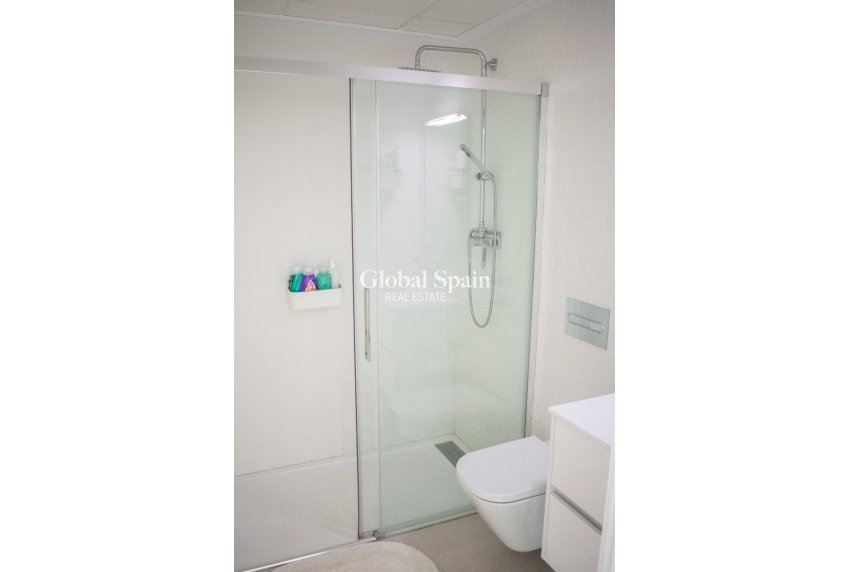 Revente - Villa / Maison jumelée -
FORMENTERA DEL SEGURA