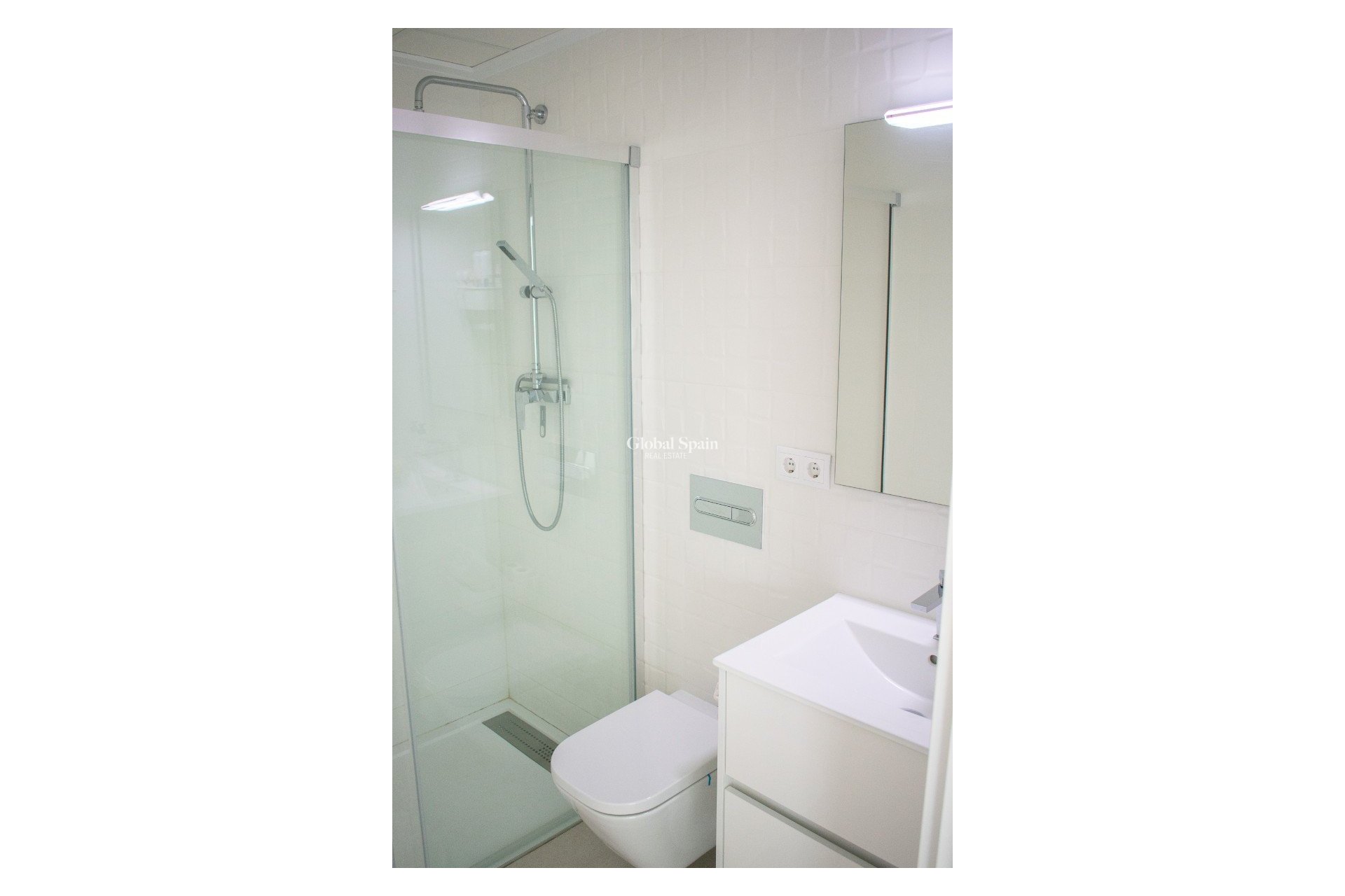 Revente - Villa / Maison jumelée -
FORMENTERA DEL SEGURA