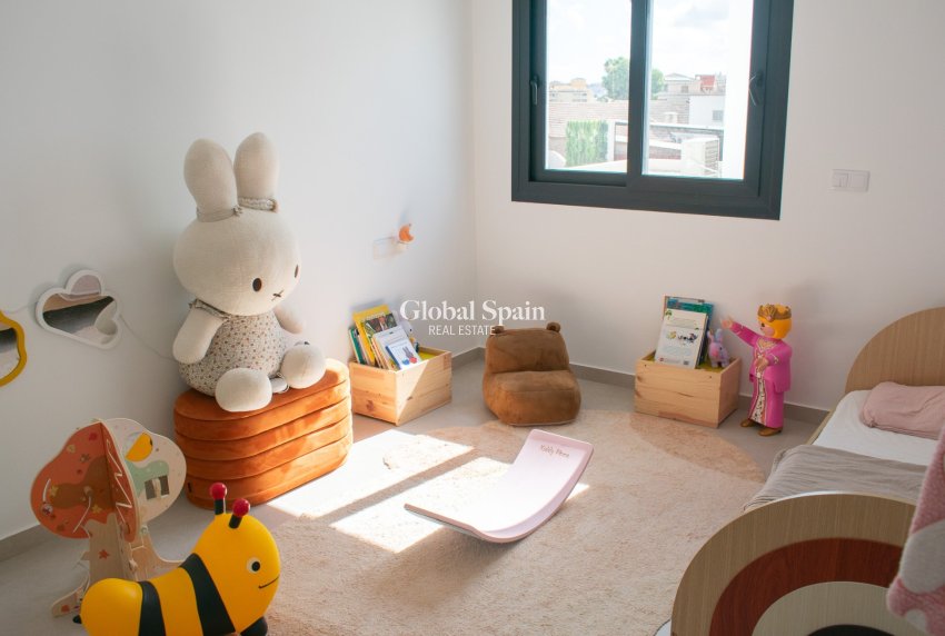 Revente - Villa / Maison jumelée -
FORMENTERA DEL SEGURA