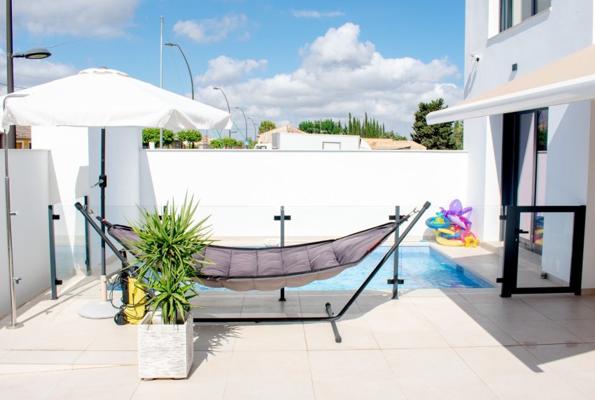 Revente - Villa / Maison jumelée -
FORMENTERA DEL SEGURA