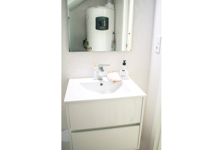 Revente - Villa / Maison jumelée -
FORMENTERA DEL SEGURA