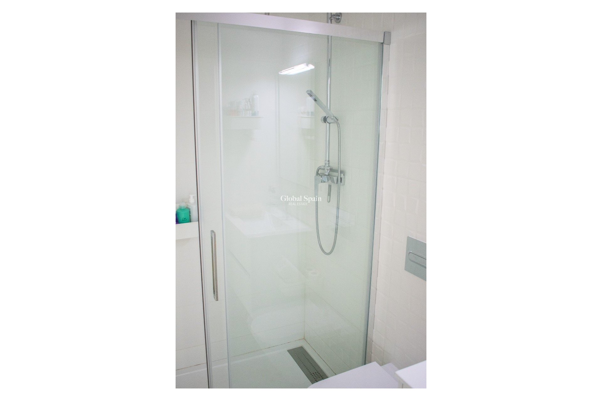 Revente - Villa / Maison jumelée -
FORMENTERA DEL SEGURA