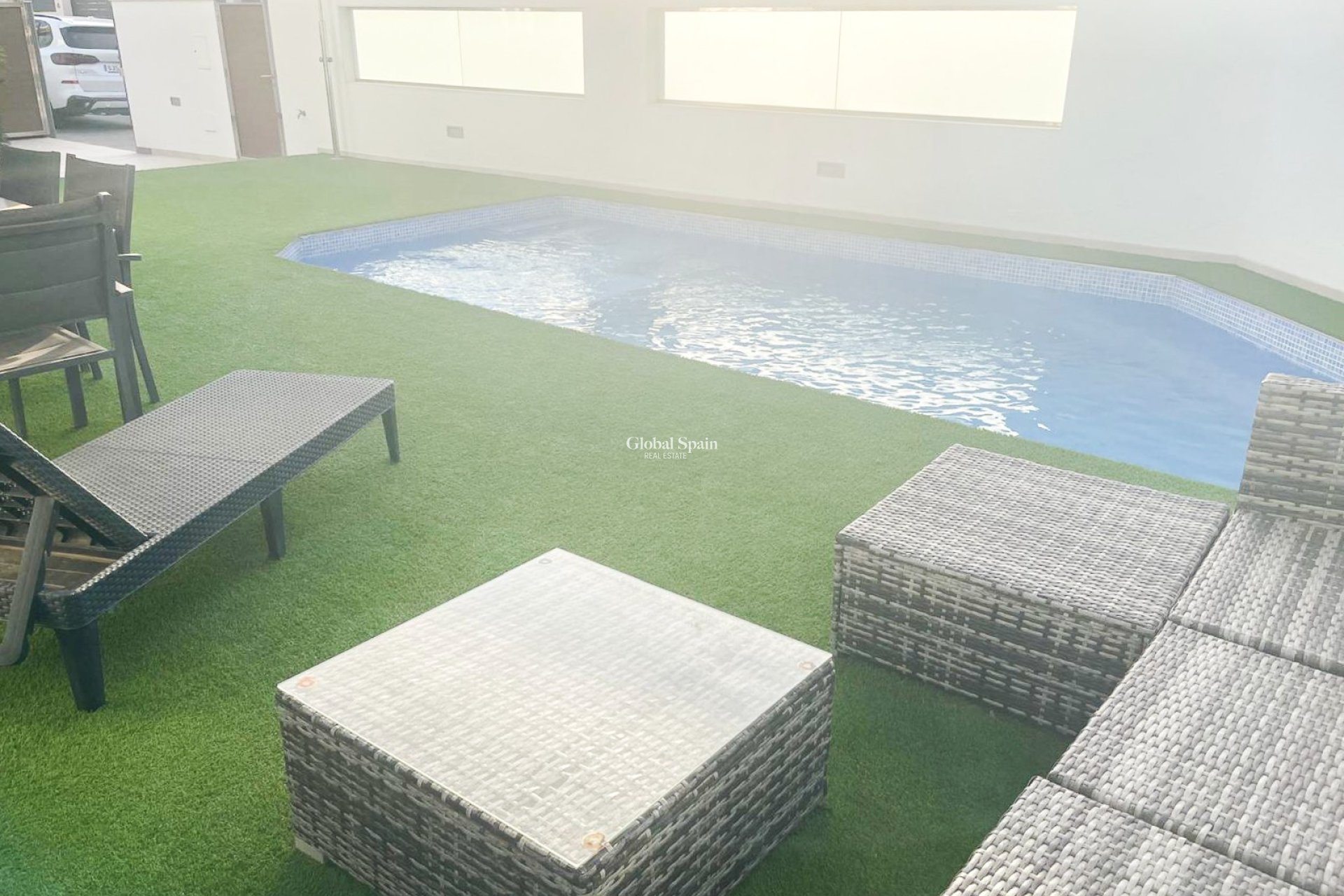 Revente - Villa / Maison jumelée -
ORIHUELA COSTA - MIL PALMERAS 