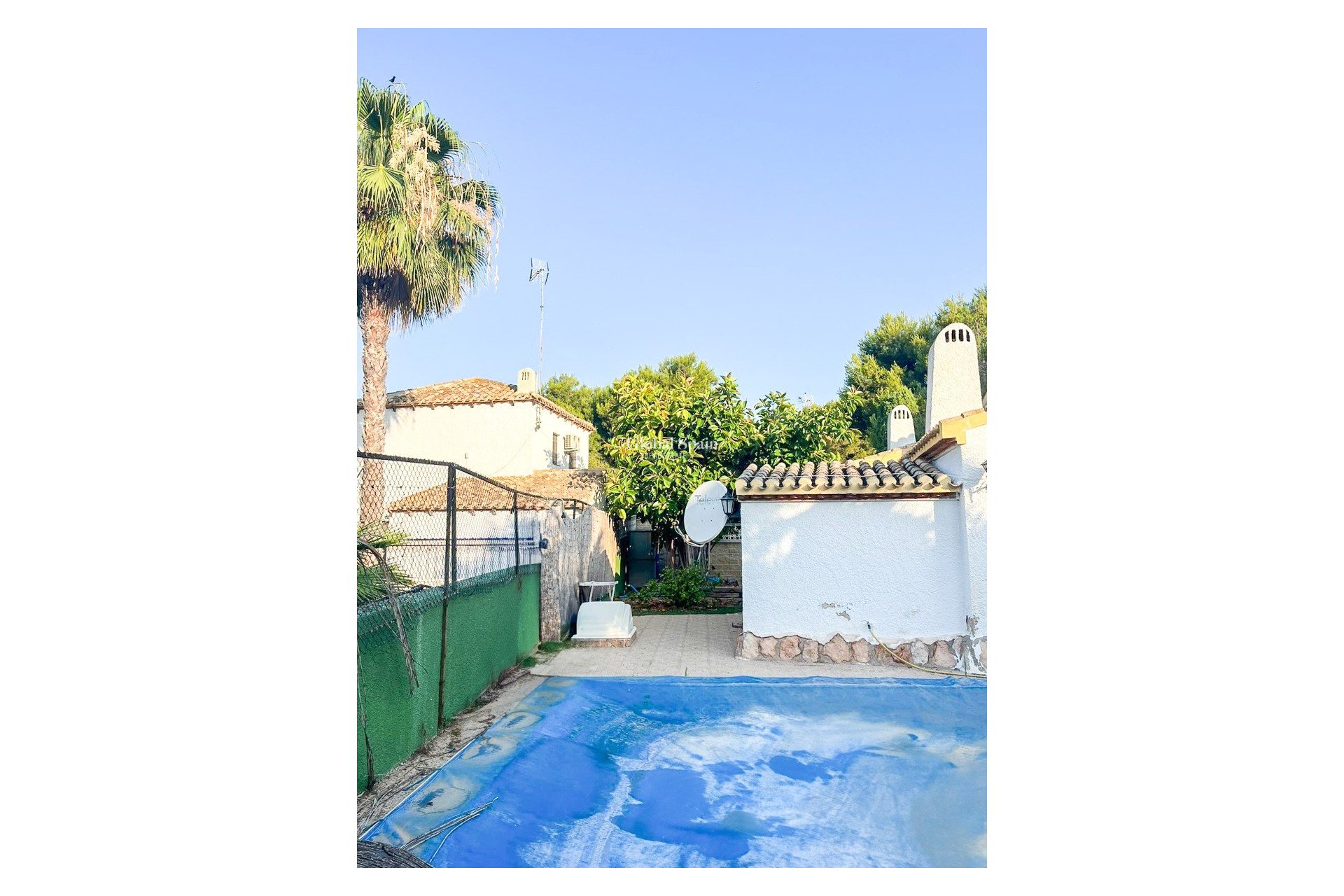 Revente - Villa / Maison jumelée -
ORIHUELA COSTA - Punta Prima
