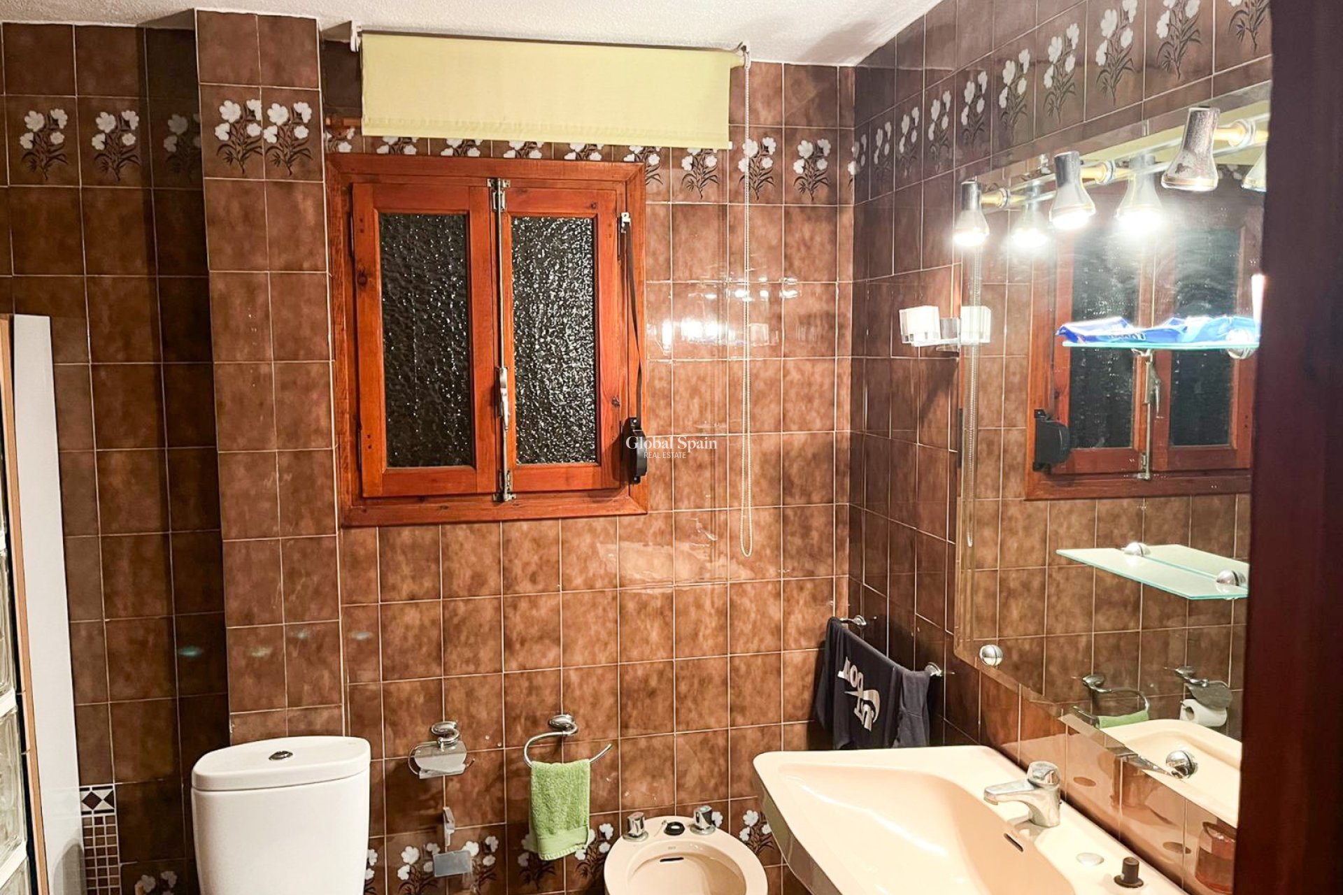 Revente - Villa / Maison jumelée -
ORIHUELA COSTA - Punta Prima