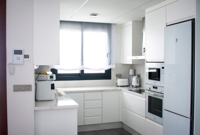 Revente - Villa / Maison jumelée -
TORREVIEJA - LOS BALCONES - LOS ALTOS