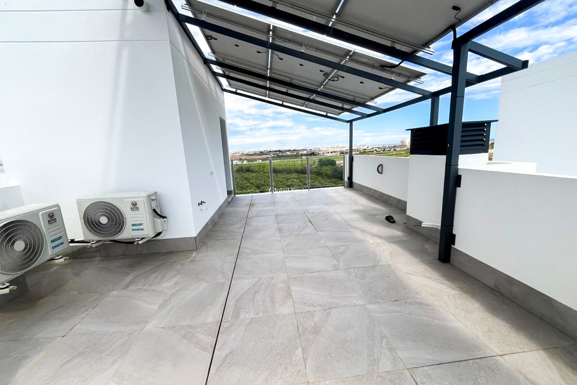 Revente - Villa / Maison jumelée -
TORREVIEJA - LOS BALCONES - LOS ALTOS