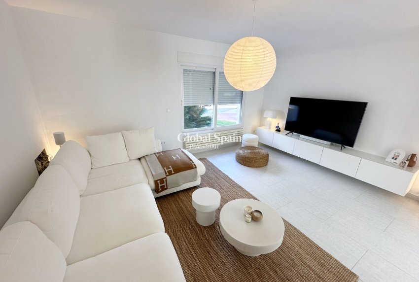 Revente - VILLA -
MAR MENOR GOLF RESORT - Inland