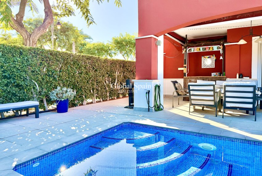 Revente - VILLA -
MAR MENOR GOLF RESORT - Inland