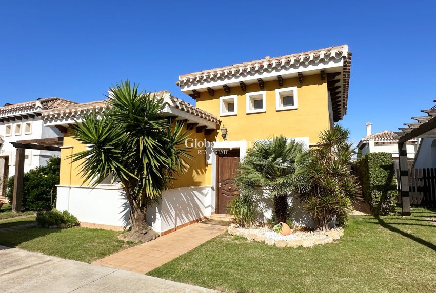 Revente - VILLA -
MAR MENOR GOLF RESORT - Inland