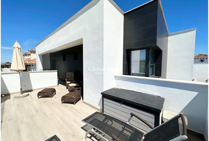 Revente - VILLA -
MAR MENOR GOLF RESORT - Inland