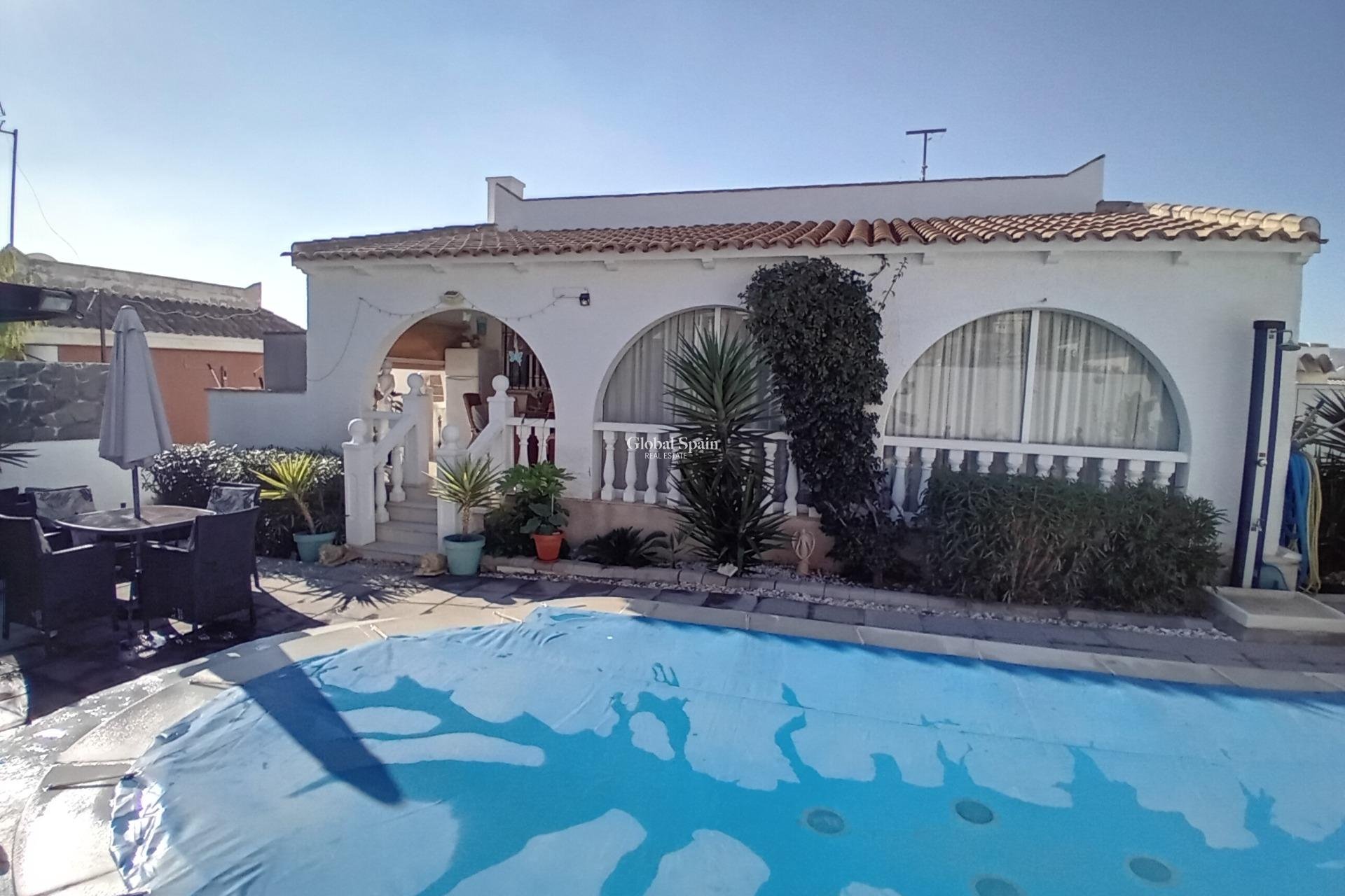 Revente - VILLA -
MAZARRÓN - Camposol