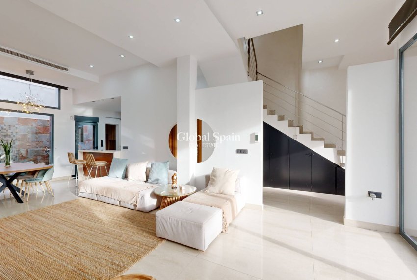 Revente - VILLA -
MOLINA DEL SEGURA - Torrealta