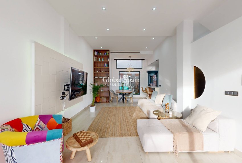 Revente - VILLA -
MOLINA DEL SEGURA - Torrealta